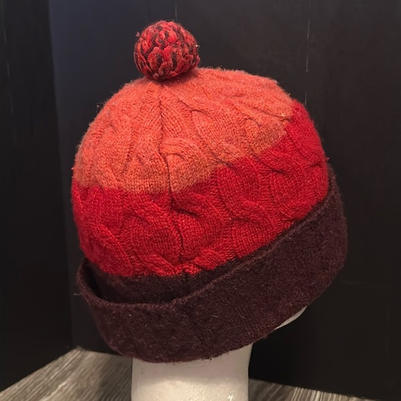 Patagonia Women’s  Beenie hat - Picture 7 of 13